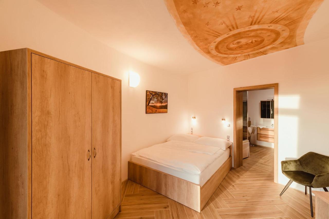Hotel Dymnik รุมบวร์ก ภายนอก รูปภาพ