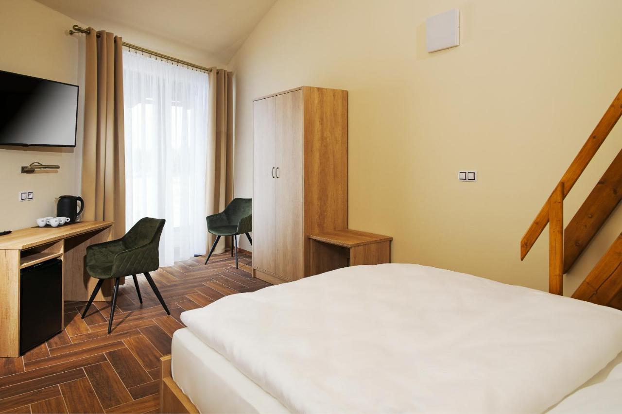 Hotel Dymnik รุมบวร์ก ภายนอก รูปภาพ